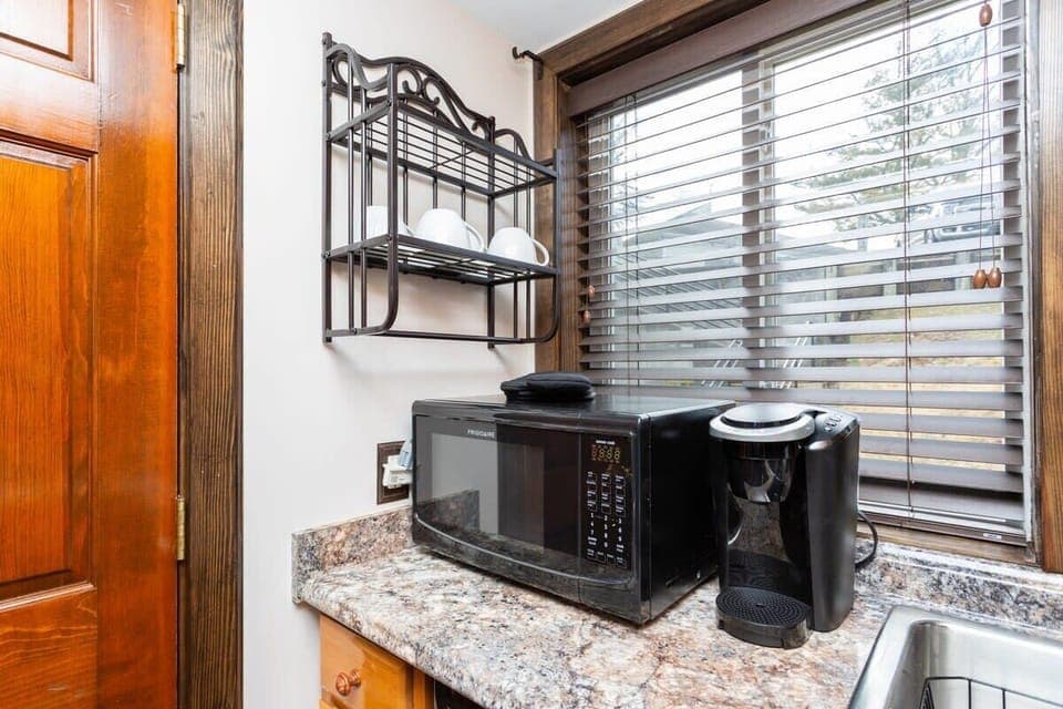 Amenities!  Keurig!