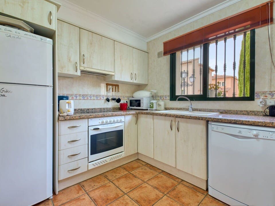 Property, Room, Kitchen, Cabinetry, Furniture, Countertop, Building, Real Estate, House, Interior Design