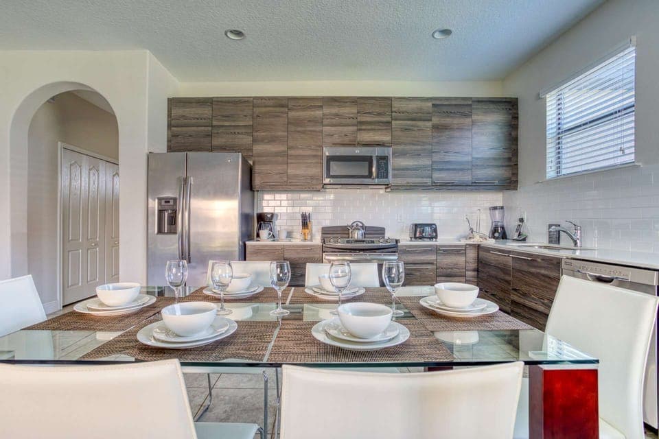 Dining Area - View #2 - Open Floor Plan w/Kitchen Area