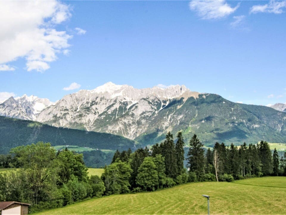 Cloud, Sky, Mountain, Daytime, Plant, Natural Landscape, Tree, Land Lot, Grass, Cumulus
