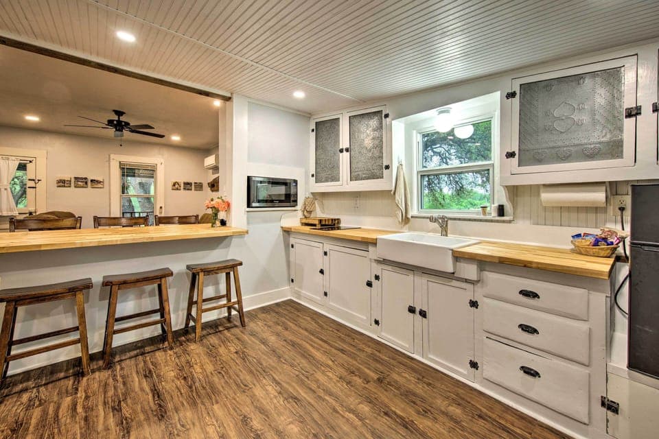 Kitchen | Cooking Basics | Keurig Coffee Maker | 2 Mini-Fridges