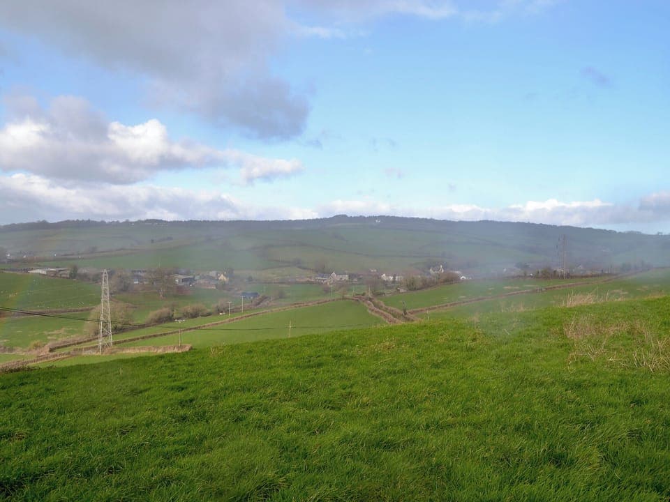 Lovely rural views | Scrumpy Barn, Milk Churn, Hay Rick - Hayes Farm Mews, Luton, near Newton Abbot