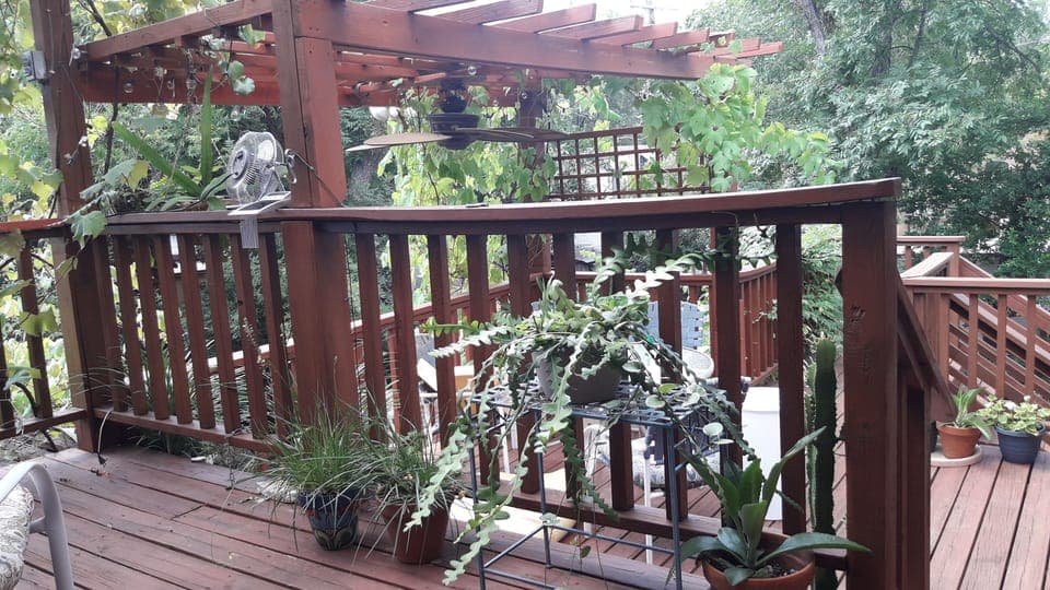 Deck with picnic table & recliner

