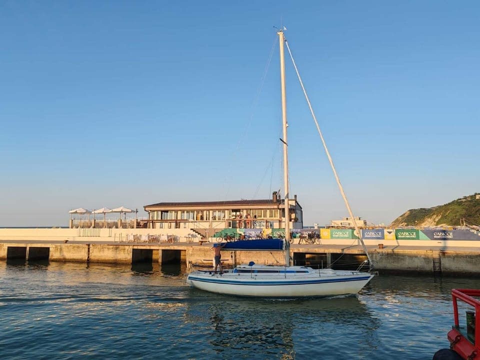 Region [summer] (>5 km)