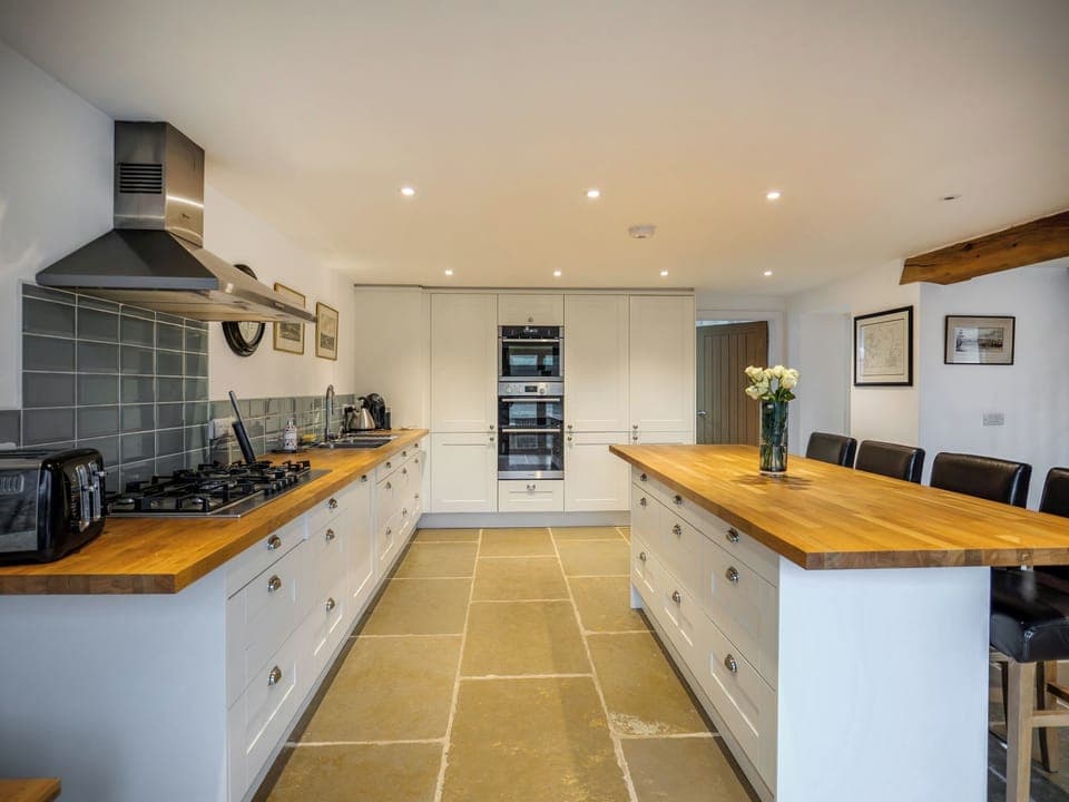 Kitchen/diner | Lower Netherdowns, Weare Giffard, Bideford
