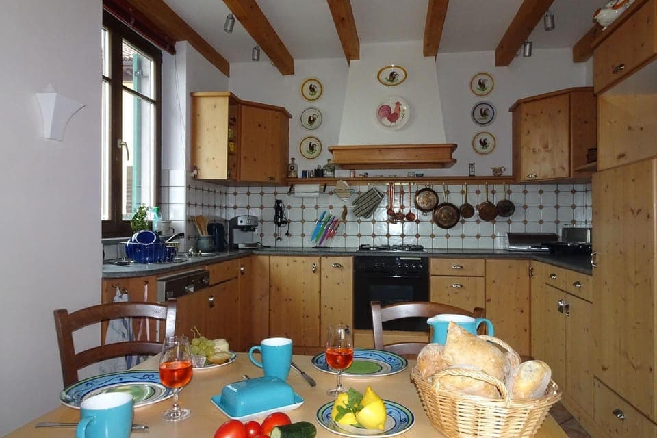 Kitchen area