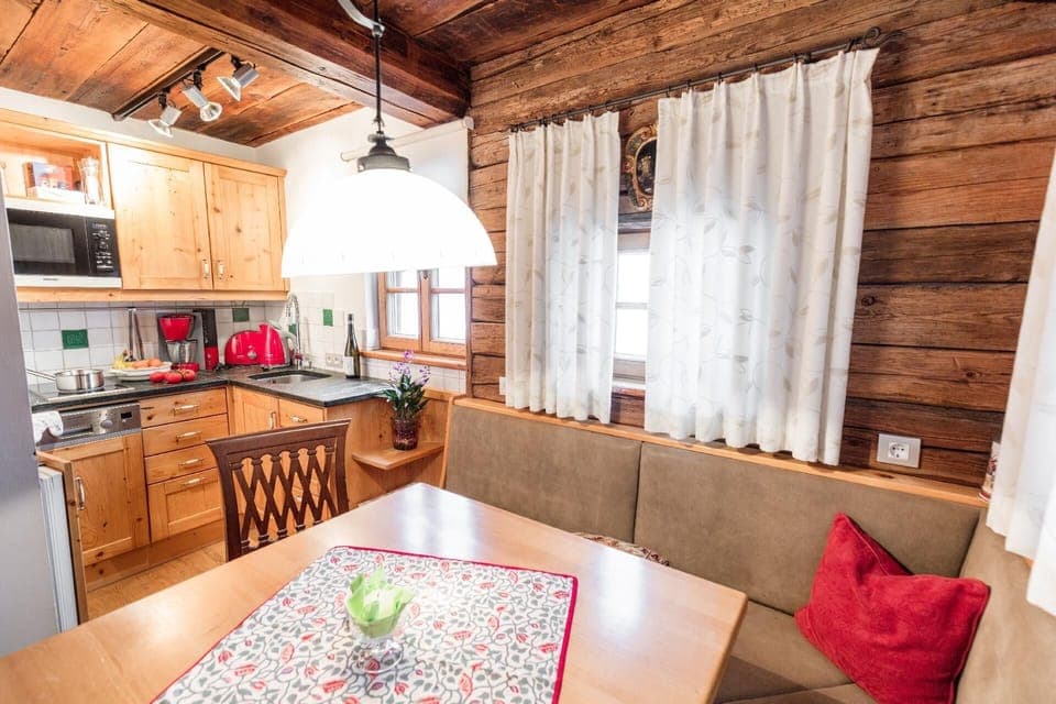 Dining area. Living Space