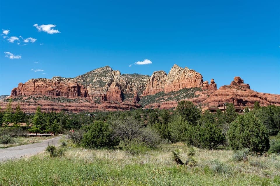 Stunning Sedona Red Rock Mountain Views right from front door