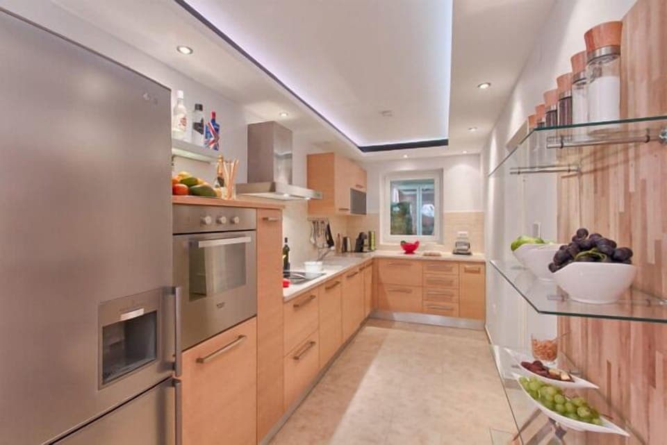 Kitchen area. Kitchen ground floor