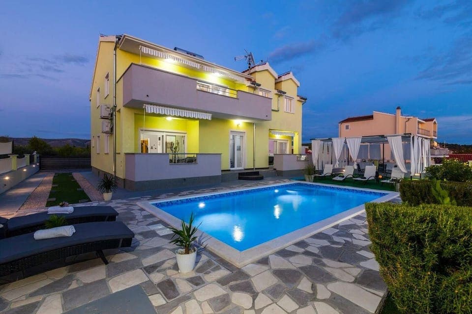 External view of the building. Villa Anny