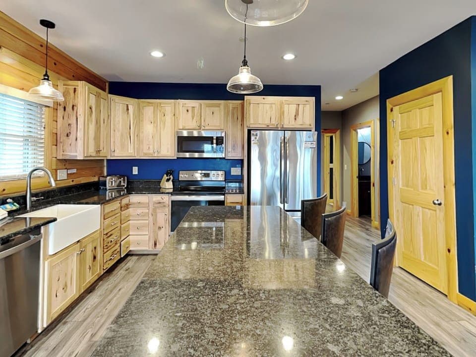 Full Kitchen