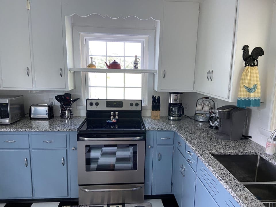 Granite countertops!