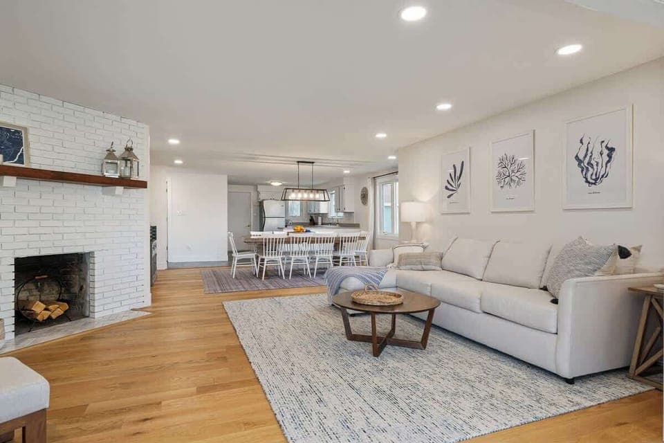 Cozy Evenings: Gather around the fireplace for a movie night.