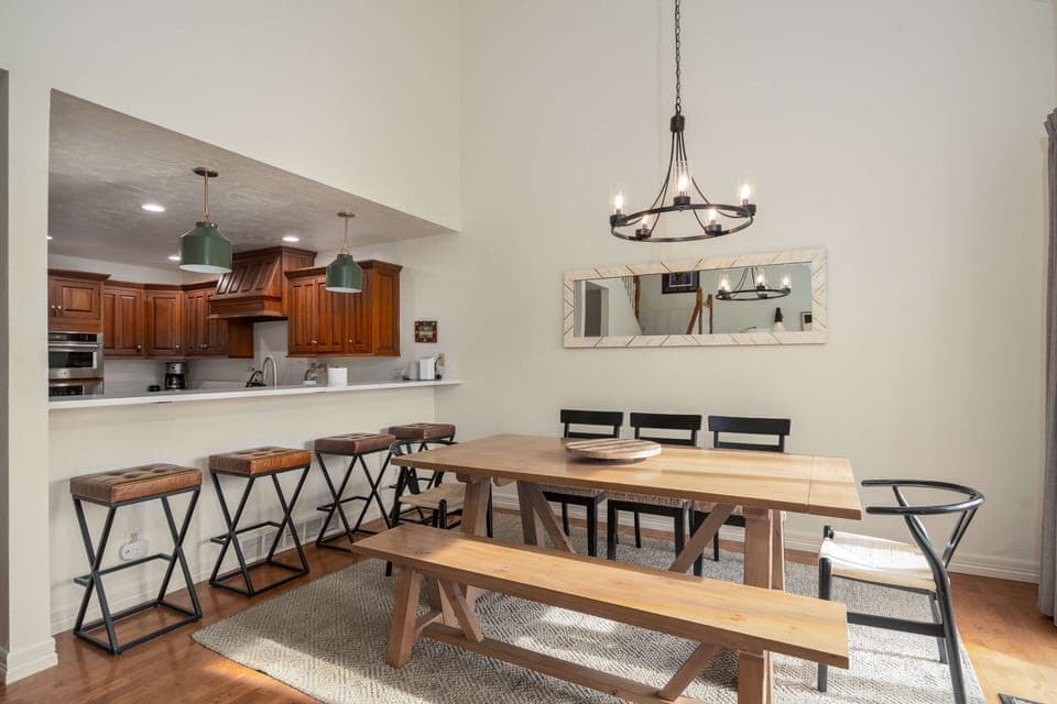 Dine together comfortably in the open dining area