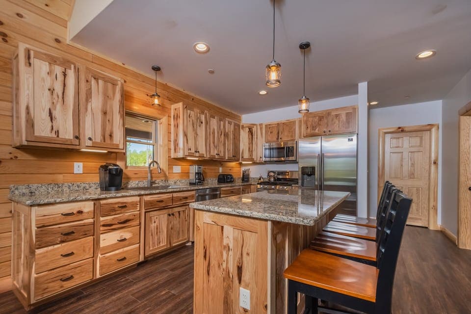 Full Kitchen
