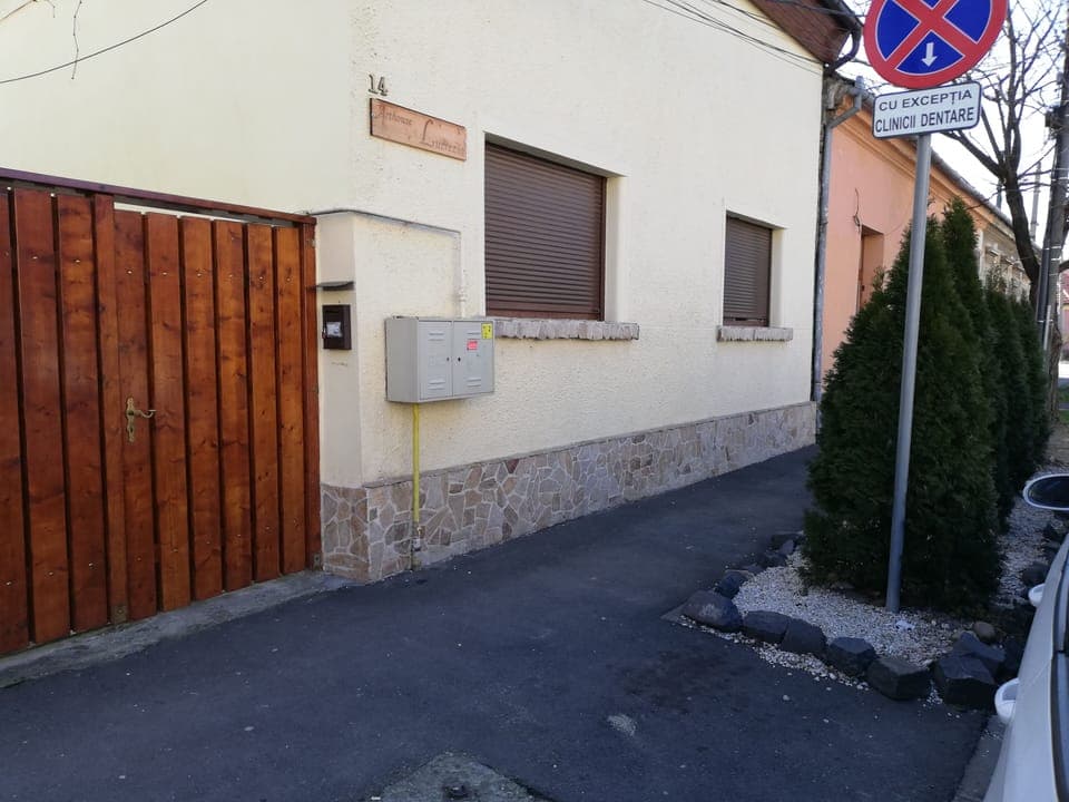 Guest house Arthouse Lucrezia/ Pensiunea Arthouse Lucrezia