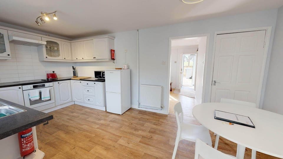 Taphouse Avenue Kitchen Two