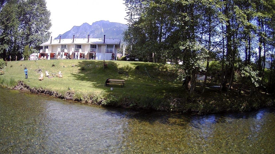 Moon River Suites and shaded area along S Fork Snoqualmie River