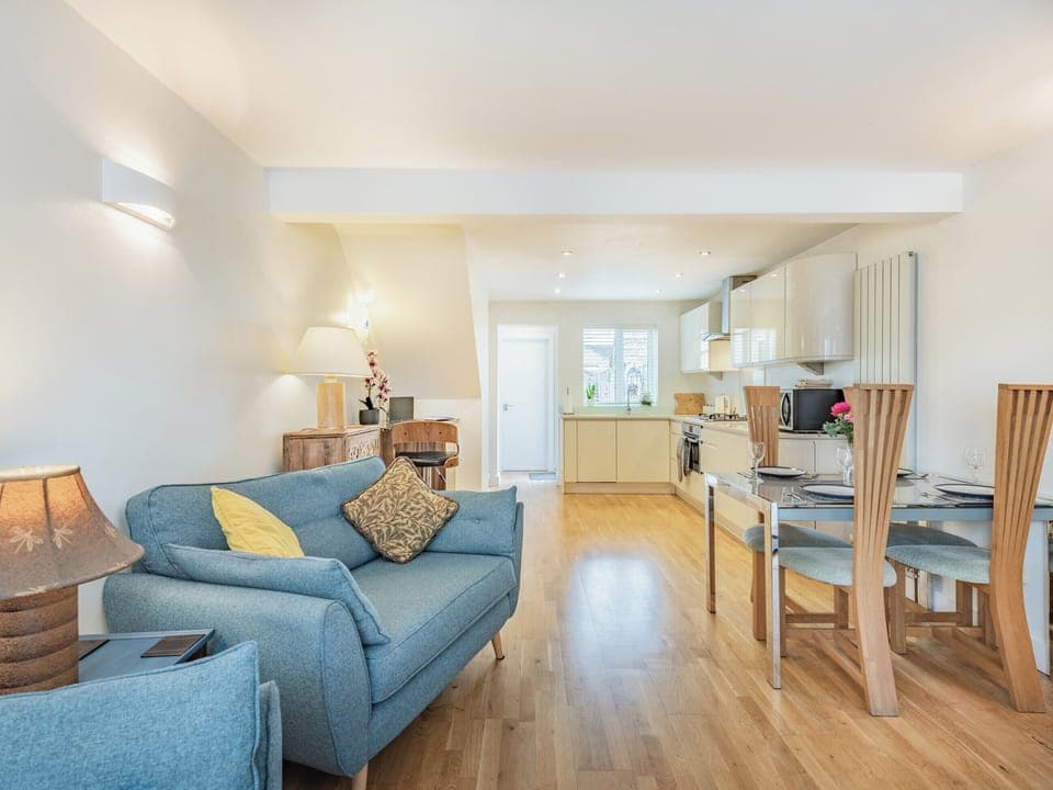 Open plan living space | Tea Pot Cottage, Ringwood