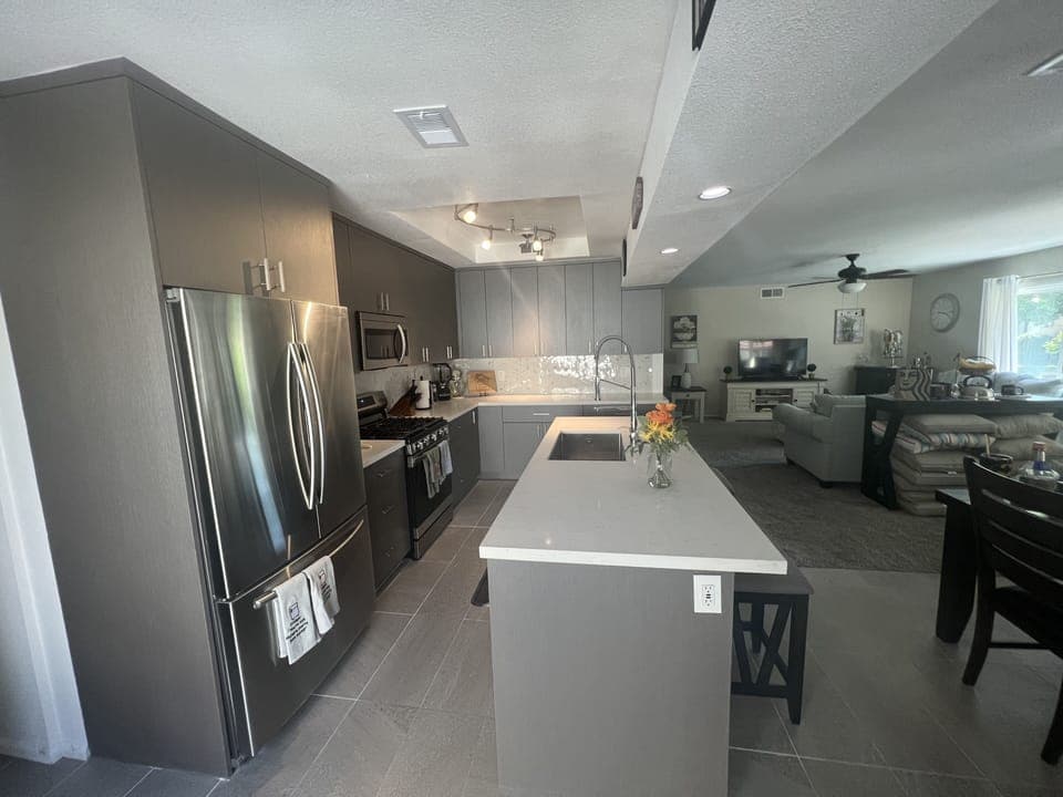 Open Kitchen Floor Plan - Renovated 2022