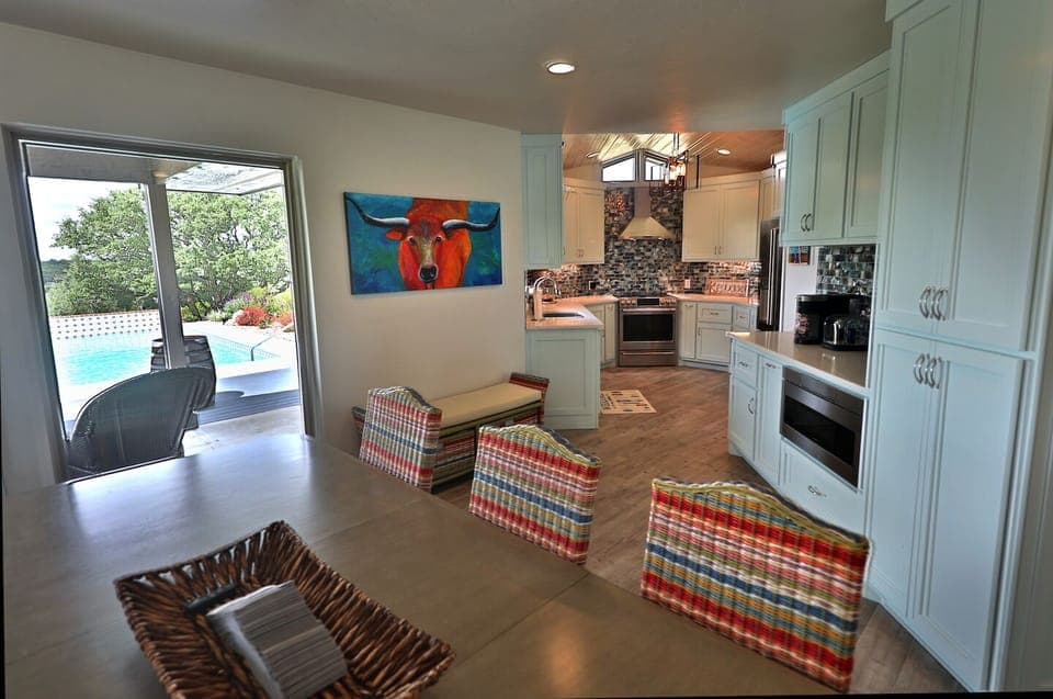 Easy-living space with large dining table so you won't be crowded.