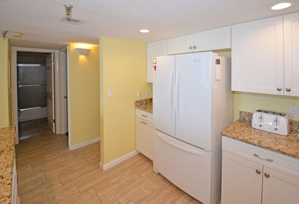 Full size refrigerator