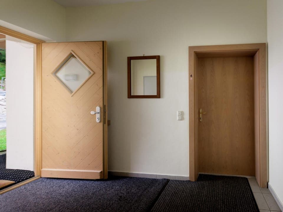 Entrance / Reception