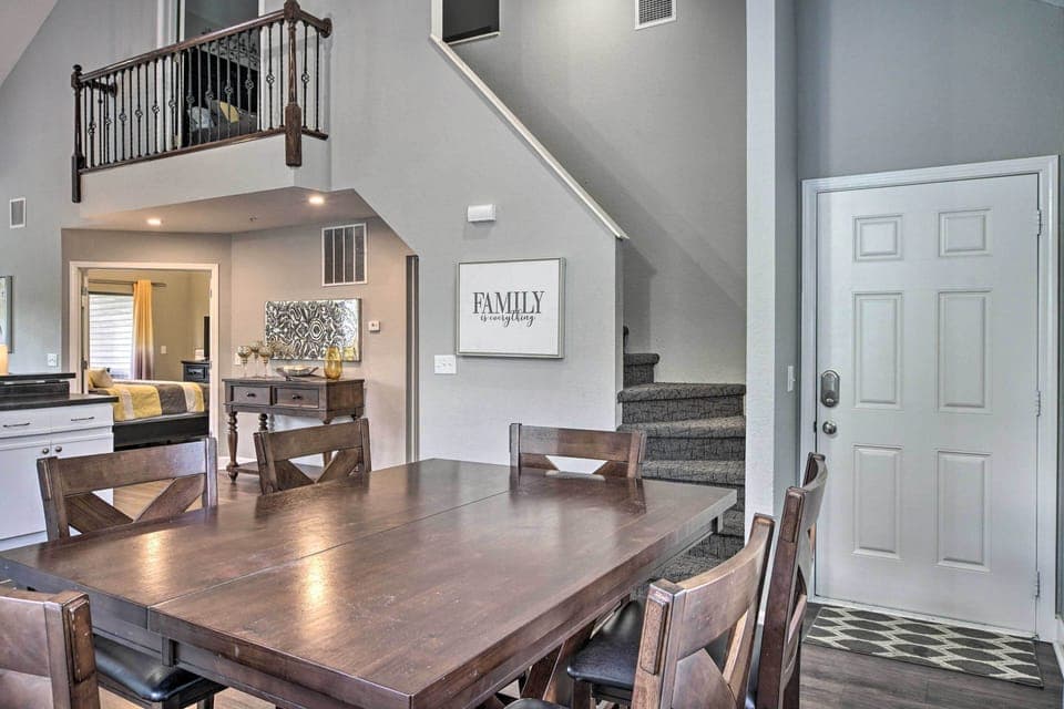 Dining Area | Dishware & Flatware