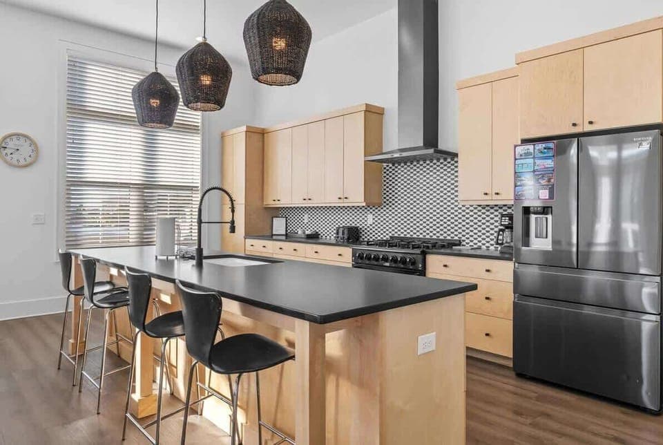 Spacious kitchen