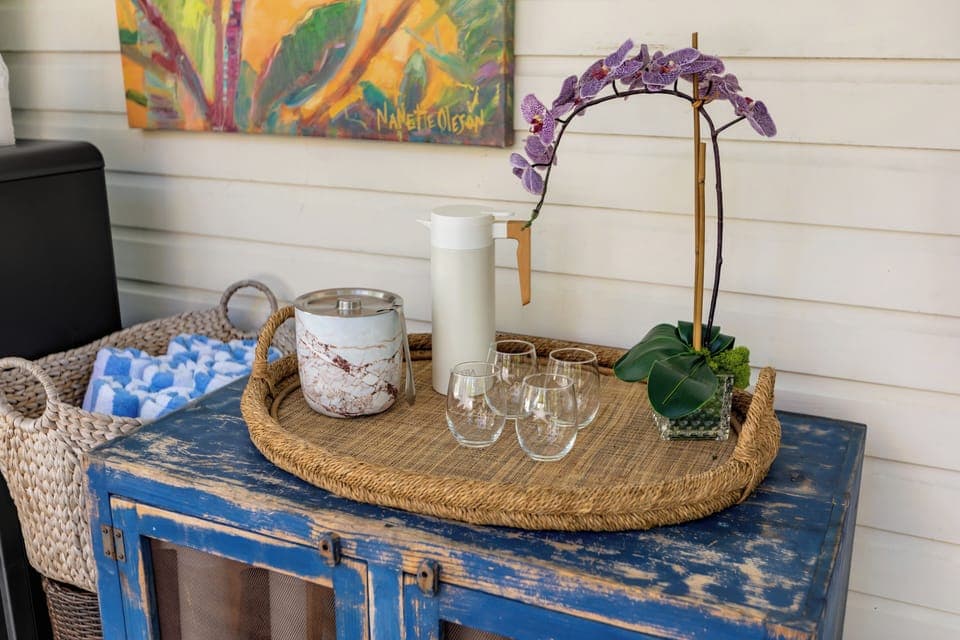 Enjoy some refreshing water by the pool