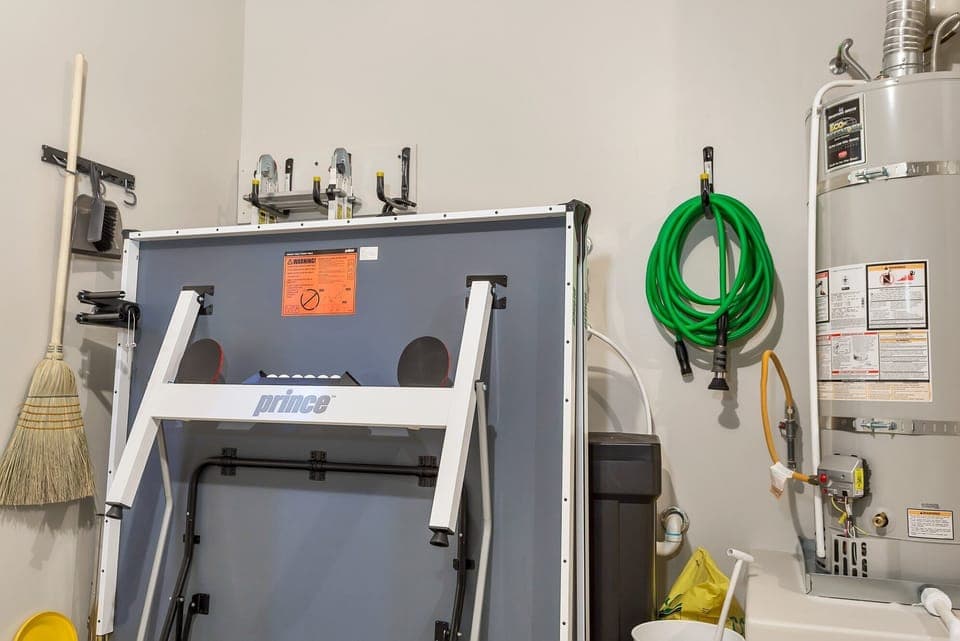 Garage features a ping pong table
