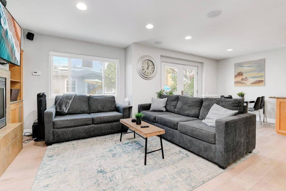 "Living room offers comfortable lounging for families and friends. 'This place was amazing!' The pictures accurately represent the furniture and layout of the home. Everything is well maintained and seems like new." - Jamie, guest
