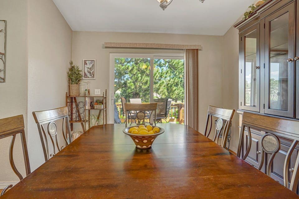 Dining table for 6