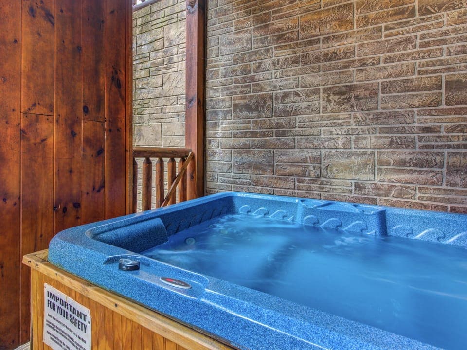 Hot Tub with Mountain View
