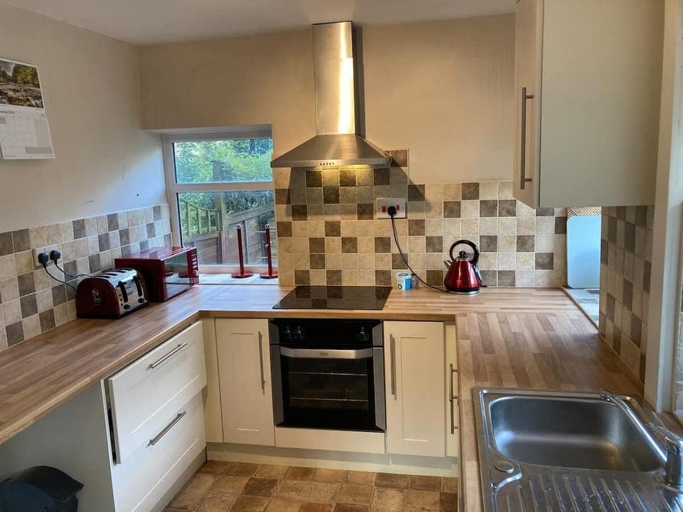 Well-equipped Kitchen 