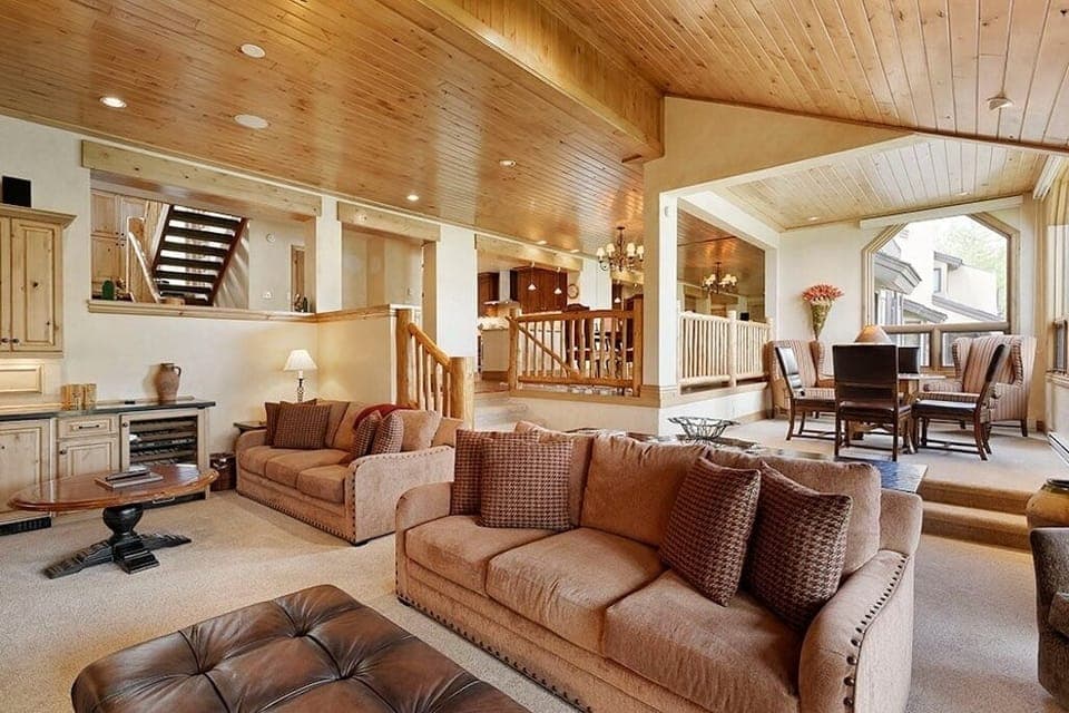 Spacious living area