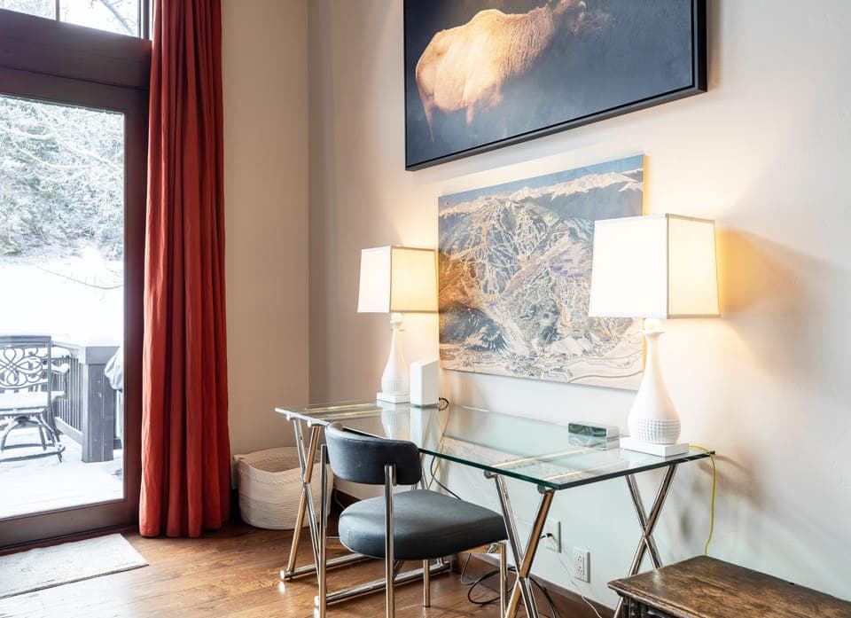 Work desk for your convenience featuring a map of the Beaver Creek ski slopes