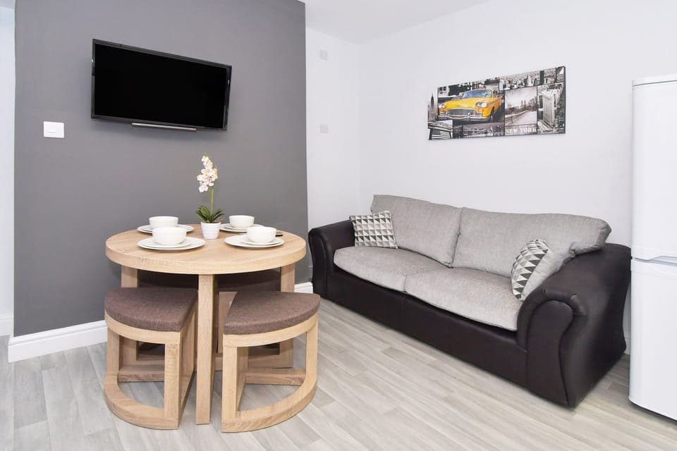 Living Room / Lounge