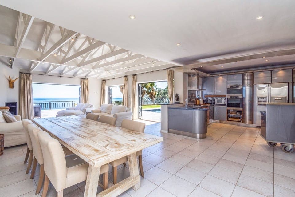 Dinning & kitchen area