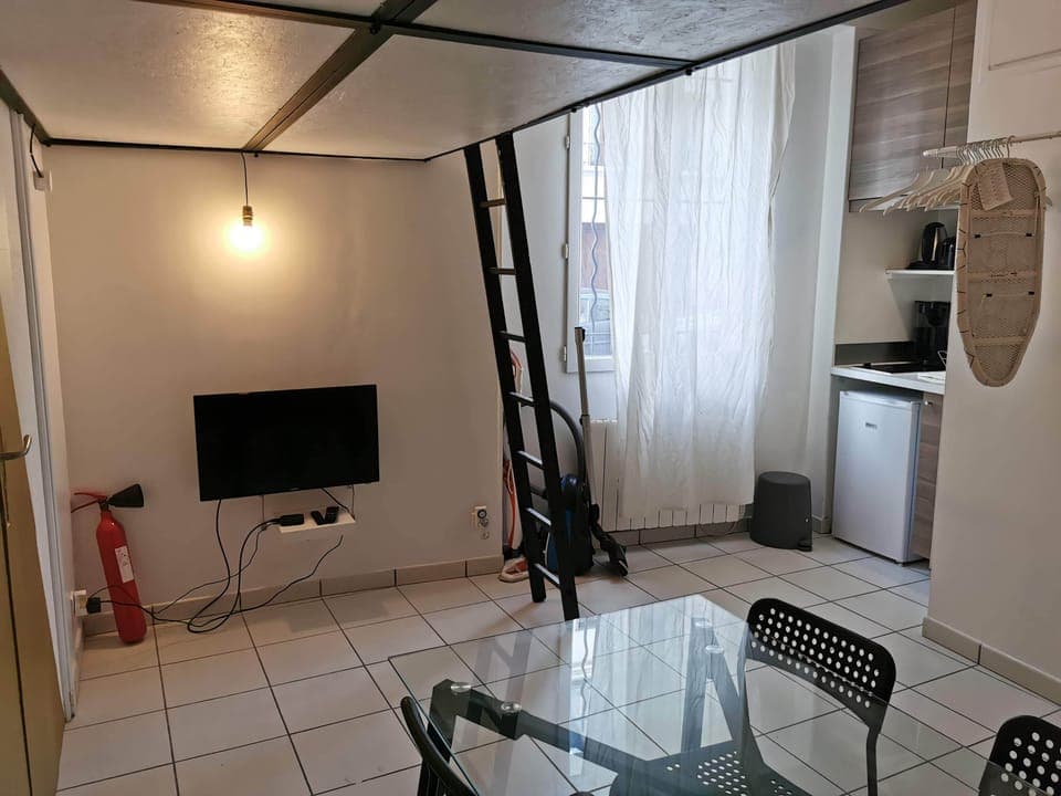 af8ad3c5-4ef9-4c77-bd20-991466b656f1