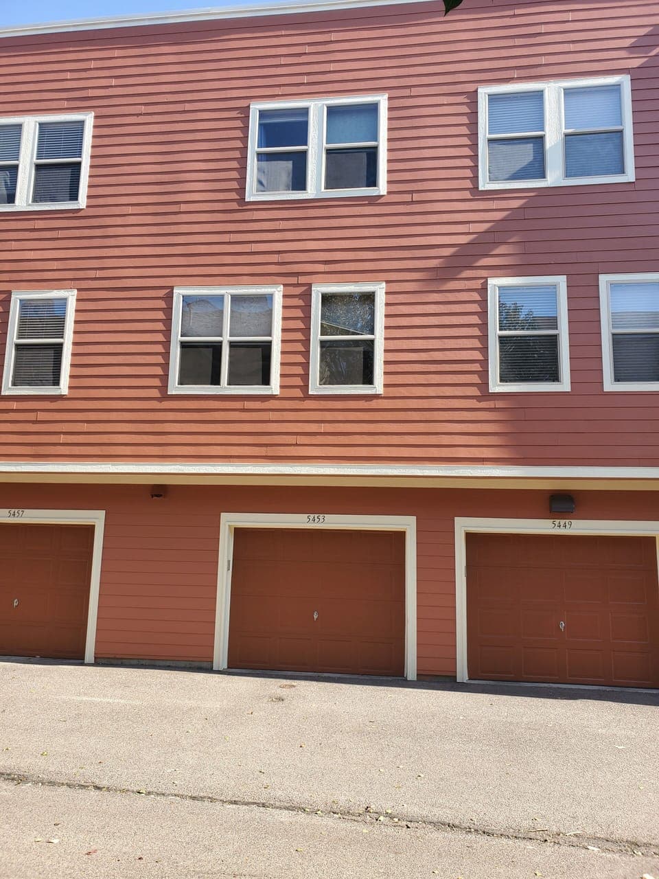 Tandem 2 car Garage 
