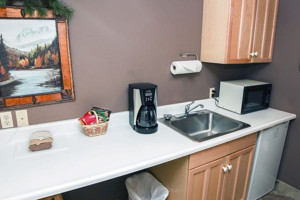 Kitchenette