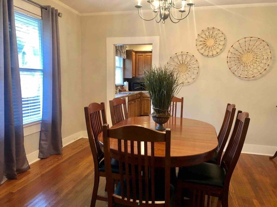 Dining room with Amish made table with seating for 6