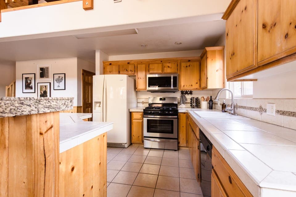 Cabin 1 kitchen.