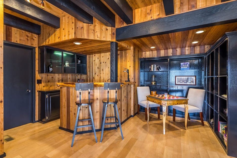 private downstairs Bar