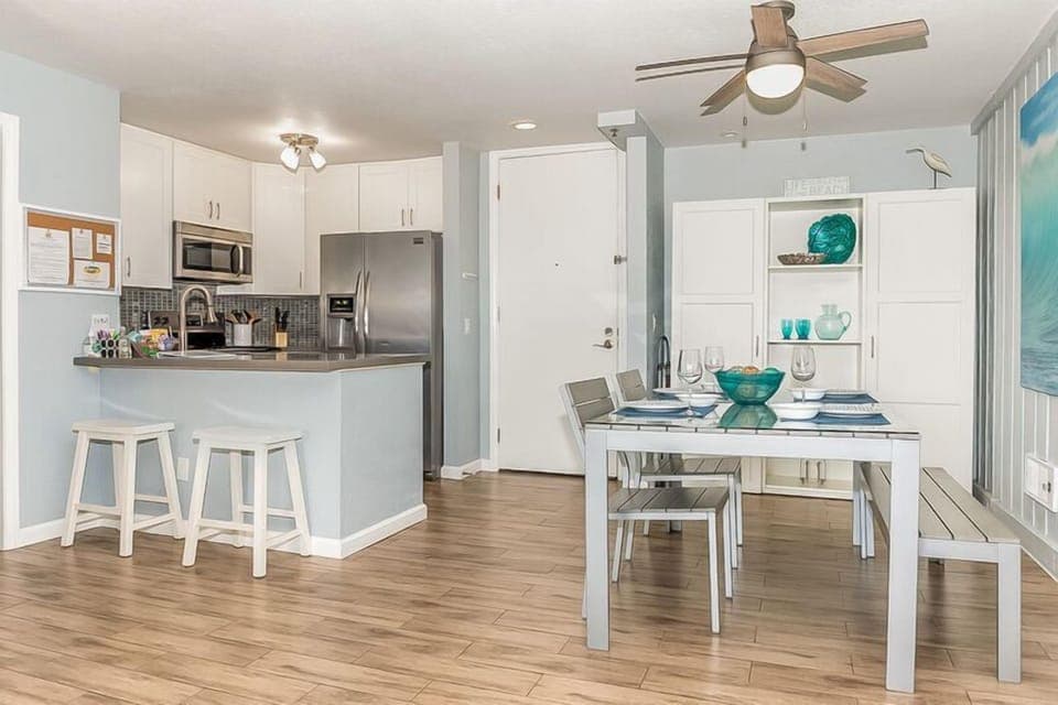 Open kitchen perfect for spending time together