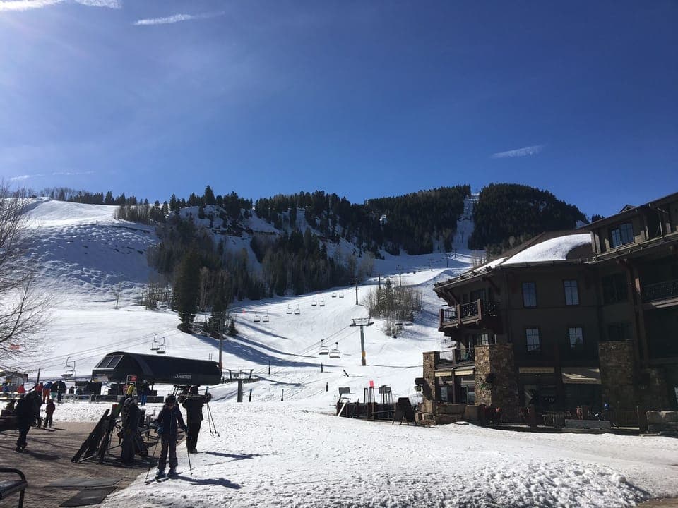 Snow and ski sports