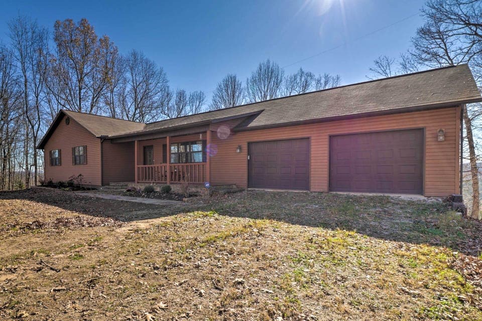 Marble Falls Vacation Rental Home | 4BR | 3BA | 2,800 Sq Ft