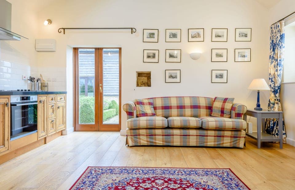 Coursehill Barn Annex Living Area - StayCotswold