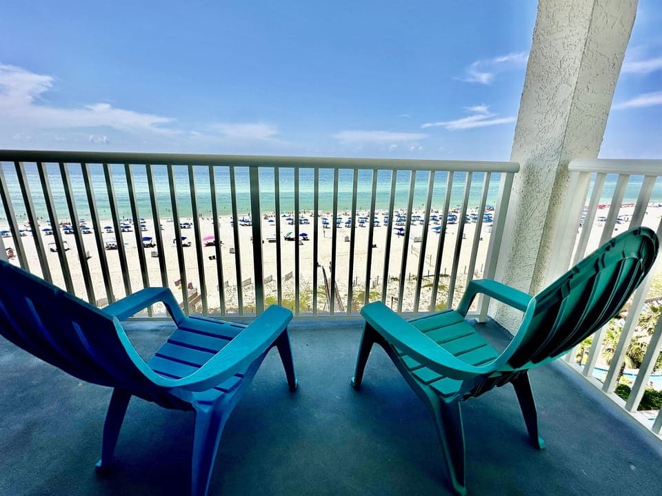 Fabulous Beach-Front views from this balcony!